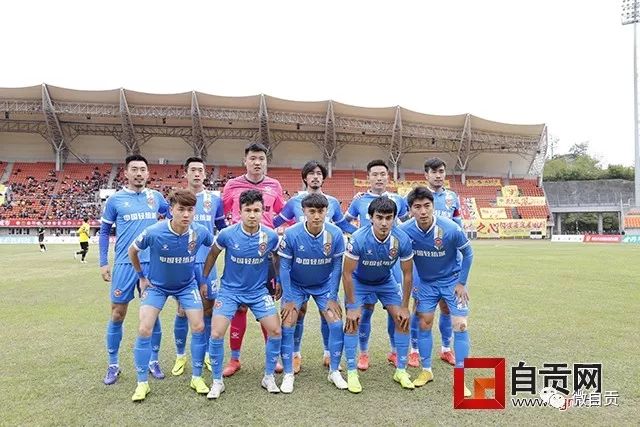 高诗岩21+10+8山东加时胜首钢 范子铭31分